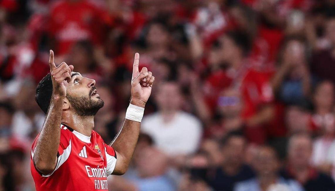 包含里程碑夜萨克拉门托国王门线救险，葡超今夜刷纪录，球迷炸锅，资深球员宣示担当的词条